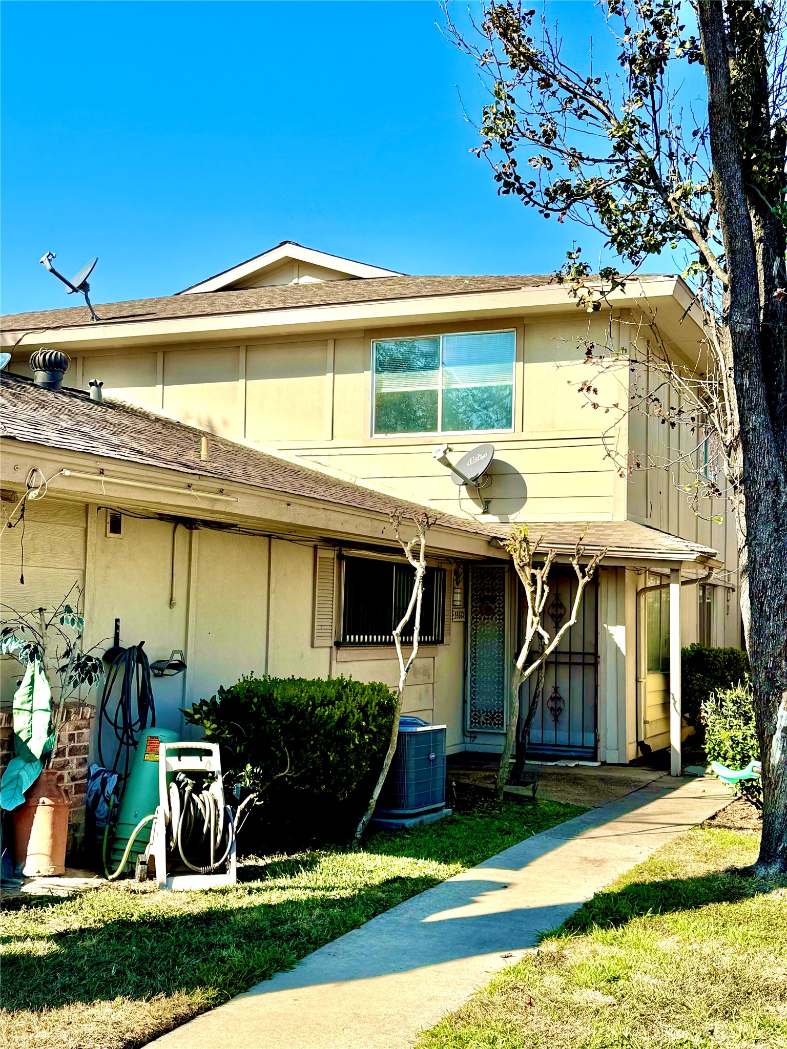 5668 Birchmont Drive 2 Houston TX 77091