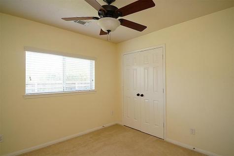 12002 Green Falls Drive Pearland TX 77584