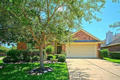 12002 Green Falls Drive Pearland TX 77584