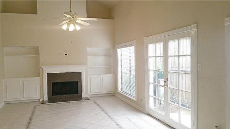 2555 Bering Drive 23 Houston TX 77057