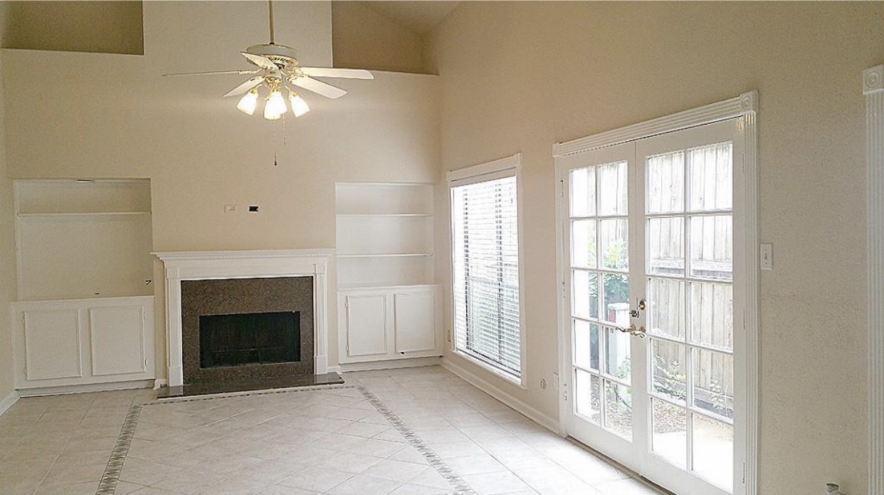 2555 Bering Drive 23 Houston TX 77057