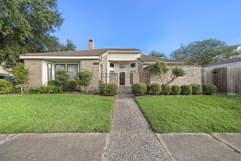 14226 Woodnook Drive Houston TX 77077