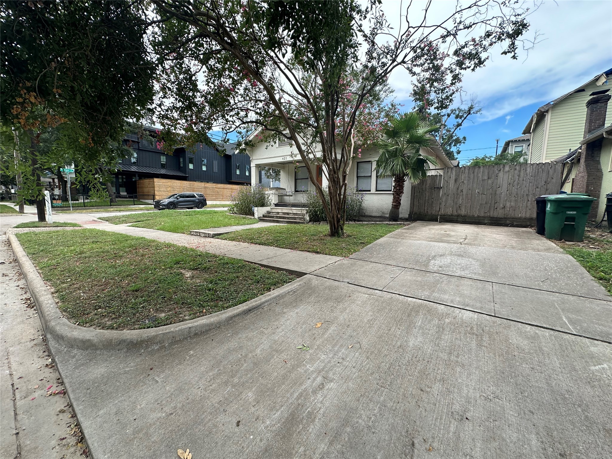2720 Reagan Street Houston TX 77009