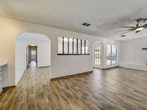 15531 Pleasant Valley Road Houston TX 77062