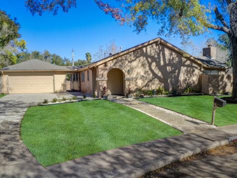 15531 Pleasant Valley Road Houston TX 77062