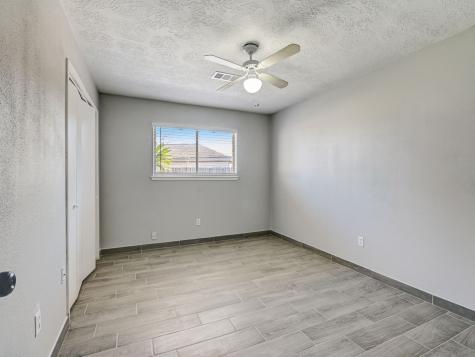 15531 Pleasant Valley Road Houston TX 77062