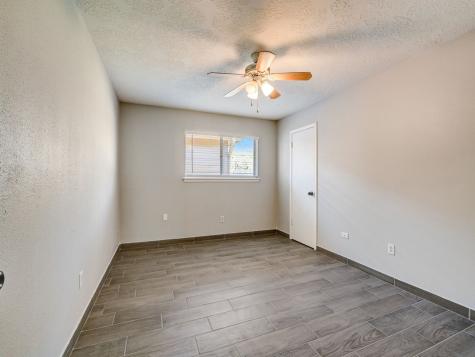 15531 Pleasant Valley Road Houston TX 77062