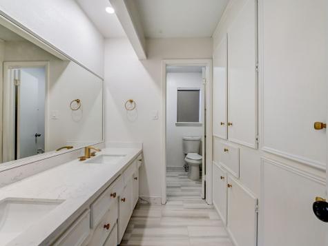 15531 Pleasant Valley Road Houston TX 77062