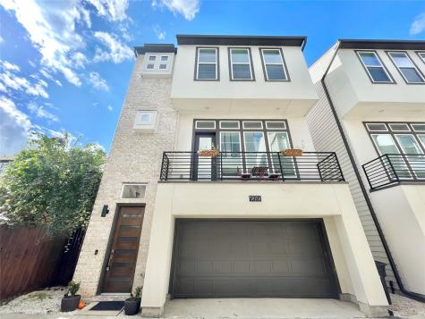 5813 Petty Street A Houston TX 77007