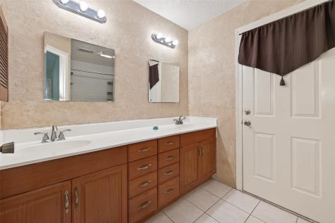 6630 Harpers Drive Richmond TX 77469