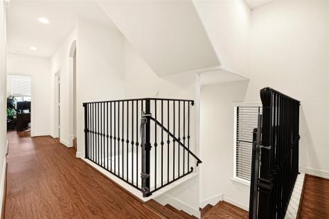 1531 Woodbend Park W Houston TX 77055