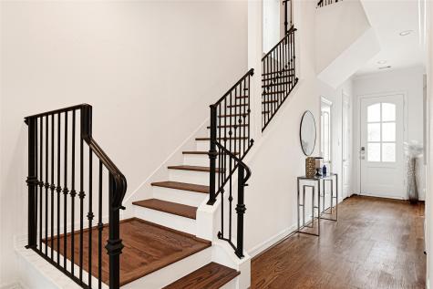 1531 Woodbend Park W Houston TX 77055