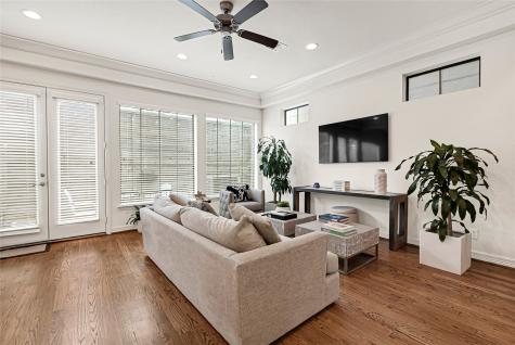 1531 Woodbend Park W Houston TX 77055