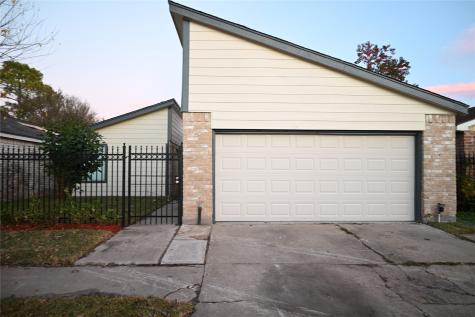 6411 Briar Terrace Drive Houston TX 77072