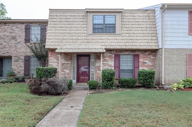 5725 Townhouse Lane Beaumont TX 77707
