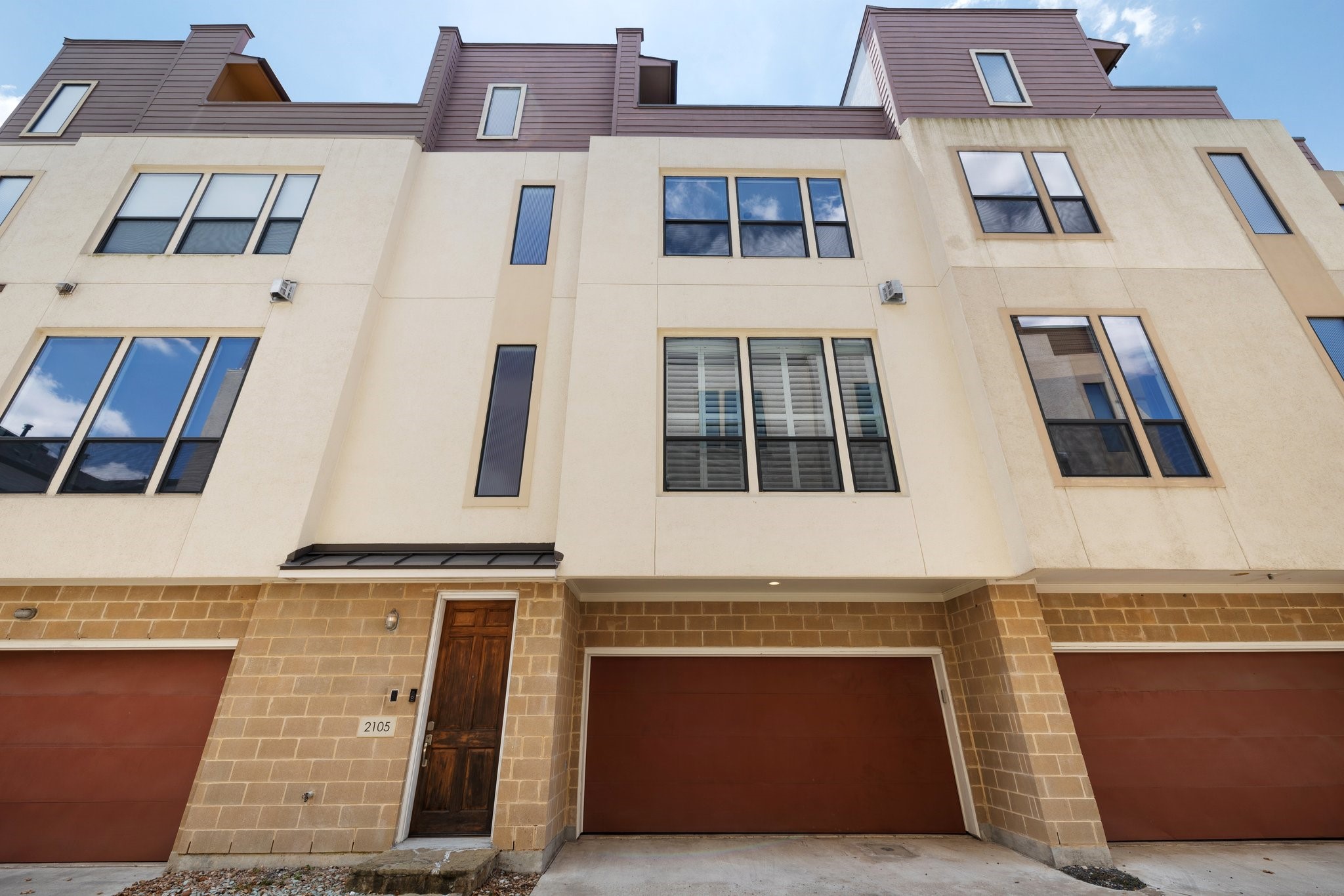 2105 Woodhead Street Houston TX 77019
