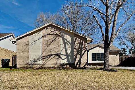 6823 Harpers Drive Richmond TX 77469