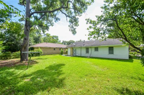 6610 Tierwester Street Houston TX 77021