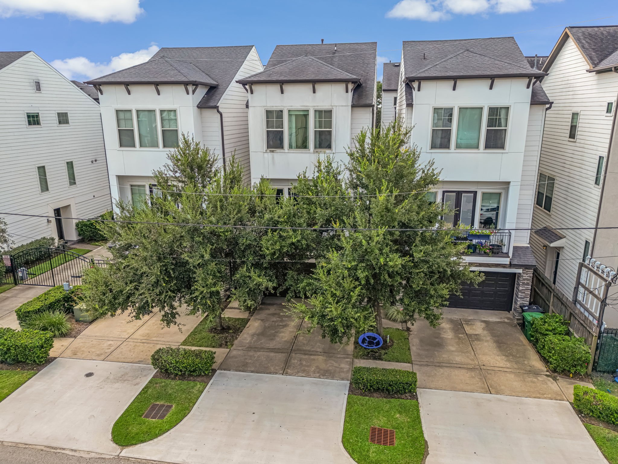 1010 W 24th Street P Houston TX 77008