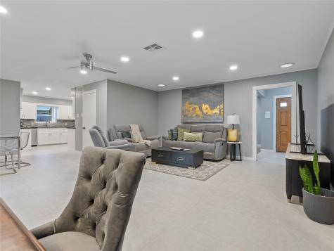 4119 Mischire Drive Houston TX 77025