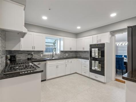 4119 Mischire Drive Houston TX 77025