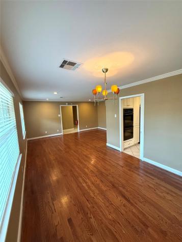 5811 Mcknight Street Houston TX 77035