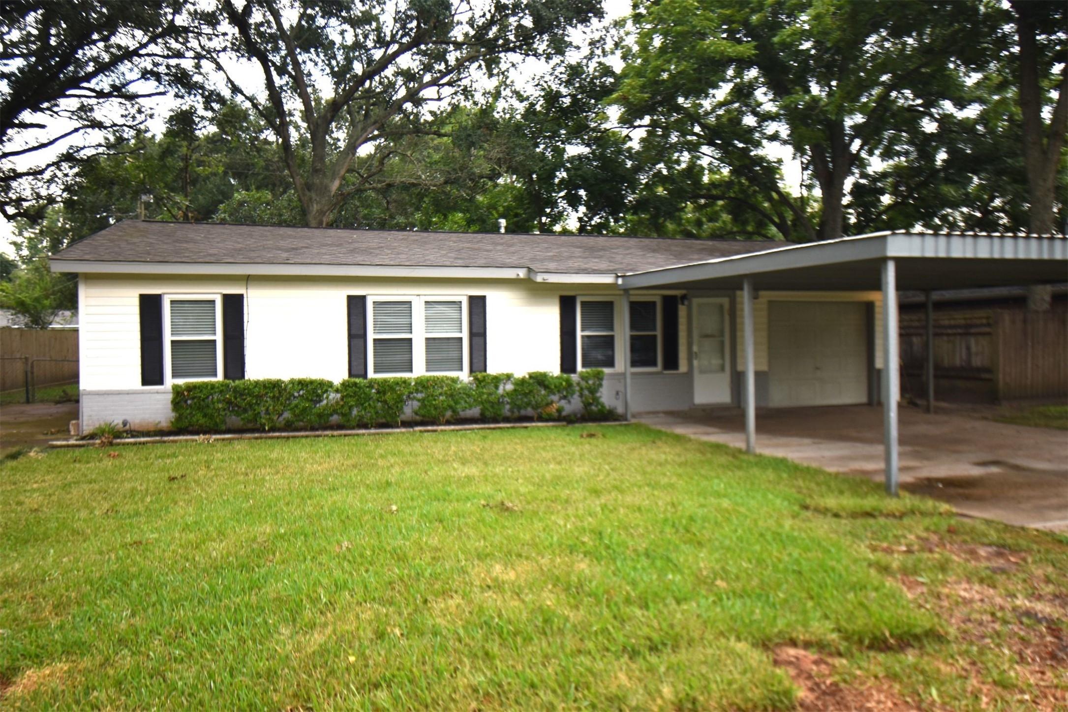 509 David Avenue League City TX 77573