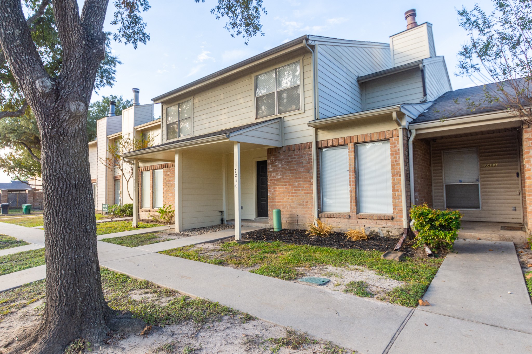 7850 Green Lawn Drive Houston TX 77088