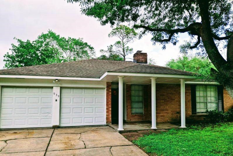939 Buoy Road Houston TX 77062