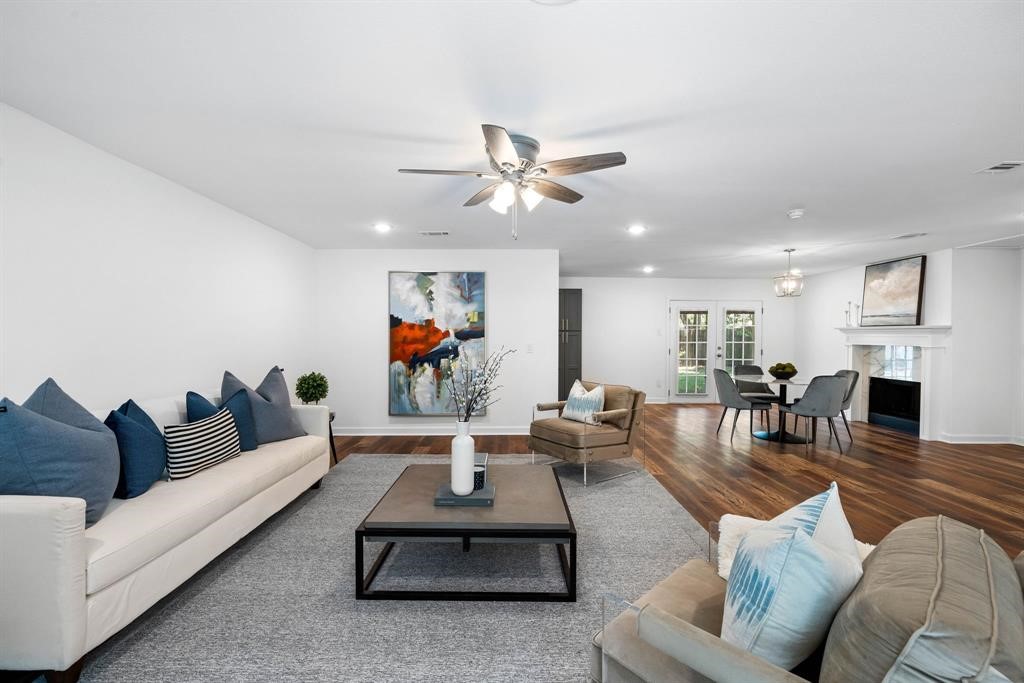 5531 Jackwood Street Houston TX 77096
