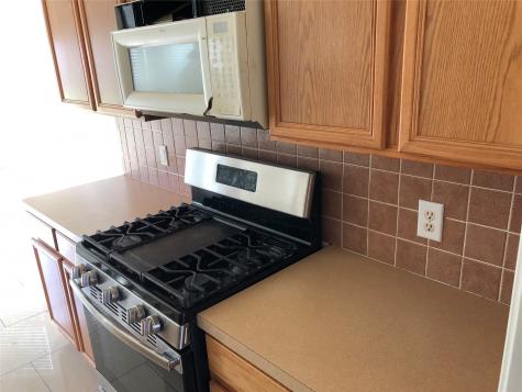 8531 Ashford Green Lane Houston TX 77072