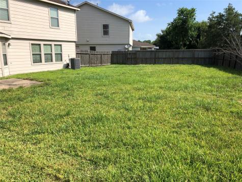 8531 Ashford Green Lane Houston TX 77072