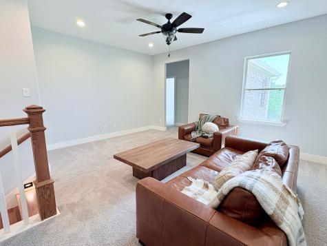 55 Ruskin Drive W Montgomery TX 77356