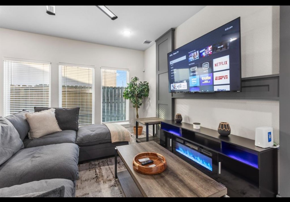 4681 Bellfort Street A Houston TX 77051