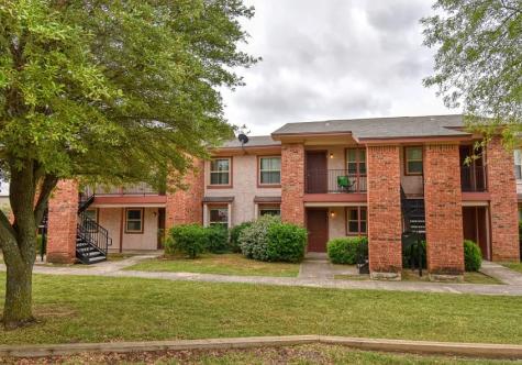 1906 S College Avenue Decatur TX 76234