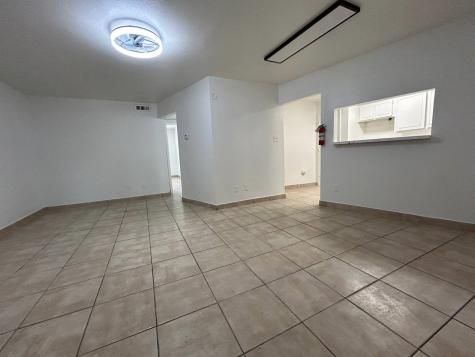 1010 S Wayside Drive 803 Houston TX 77023