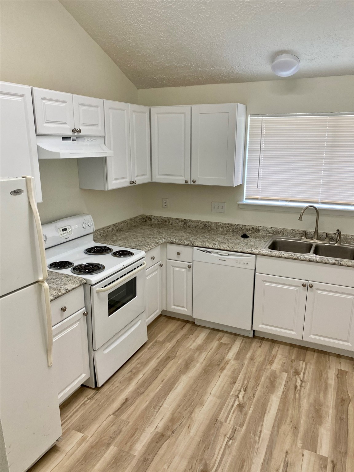 1534 Ridge Hollow Drive Houston TX 77067