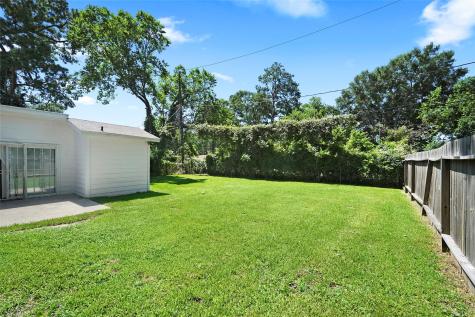 6414 Heath Street Houston TX 77016