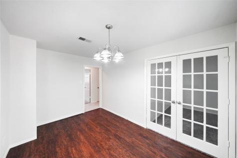 6414 Heath Street Houston TX 77016