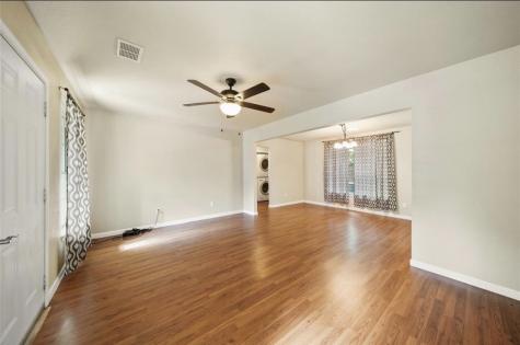7011 Eastwood Street Houston TX 77021