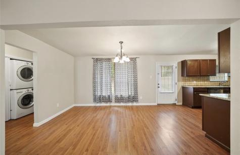 7011 Eastwood Street Houston TX 77021