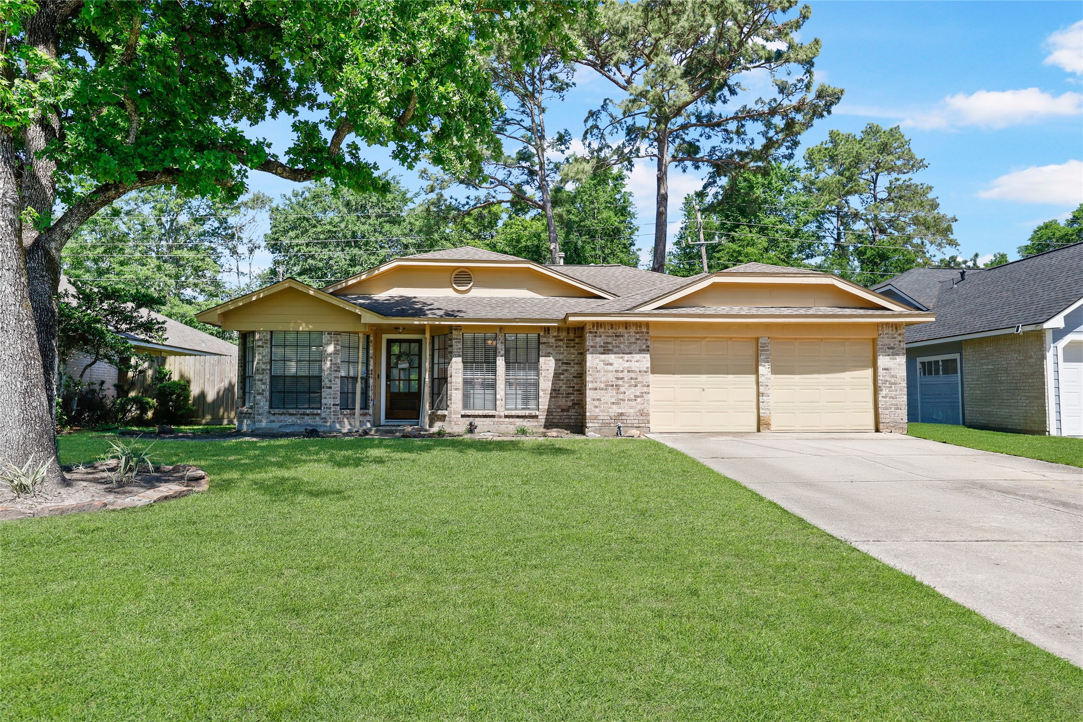 2919 Creek Manor Drive Kingwood TX 77339
