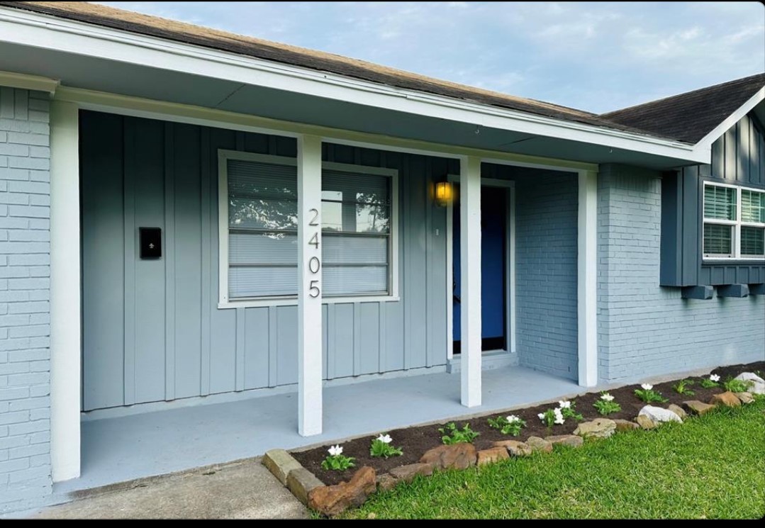 2405 Dewberry Lane Pasadena TX 77502
