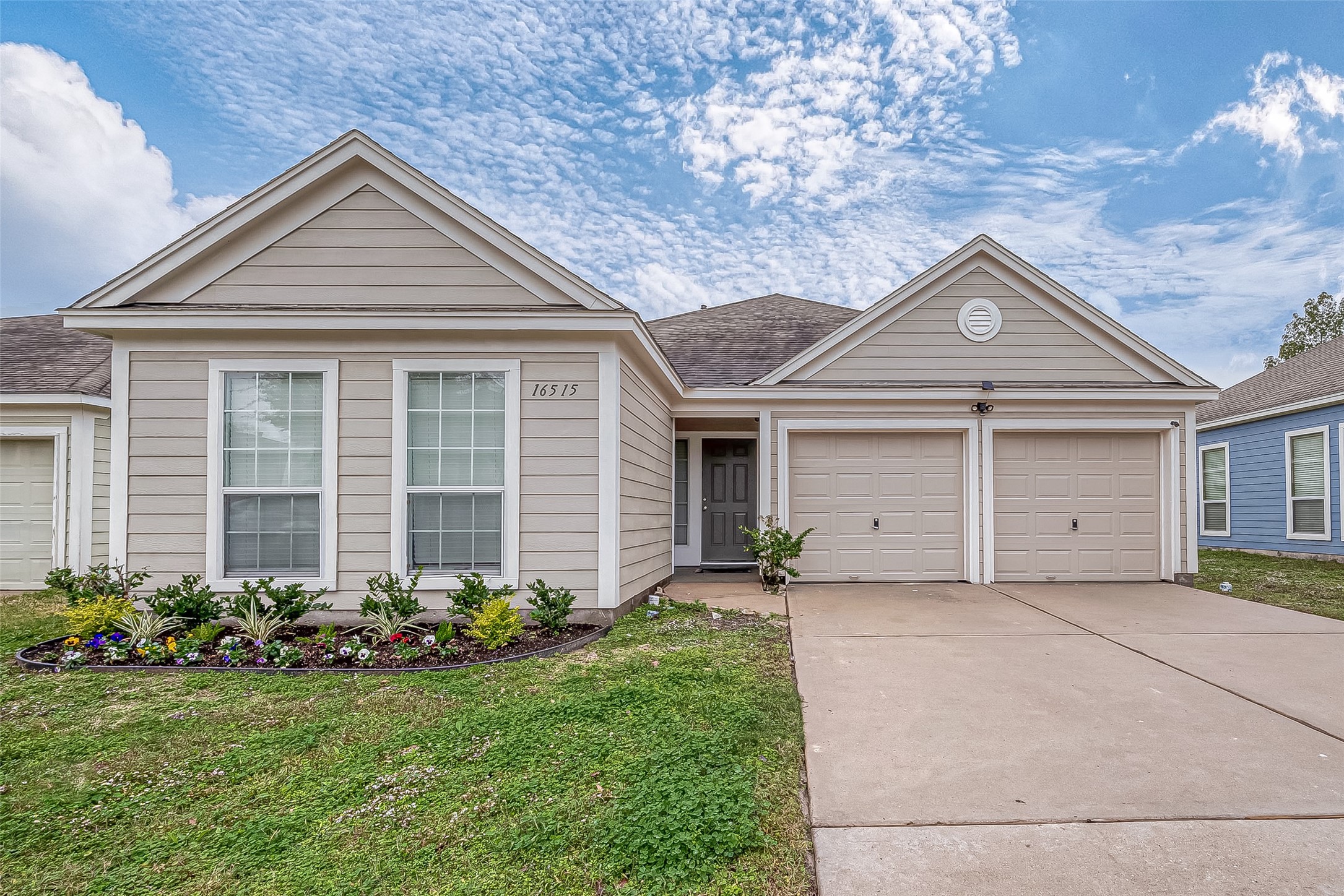 16515 Strathmore Manor Lane Houston TX 77090