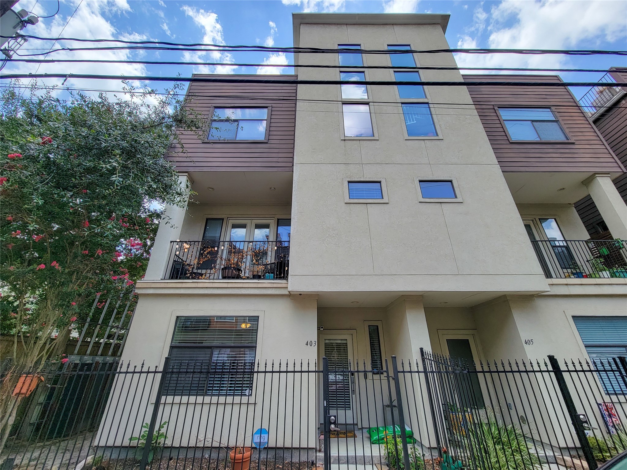 403 Jackson Hill Street Houston TX 77007