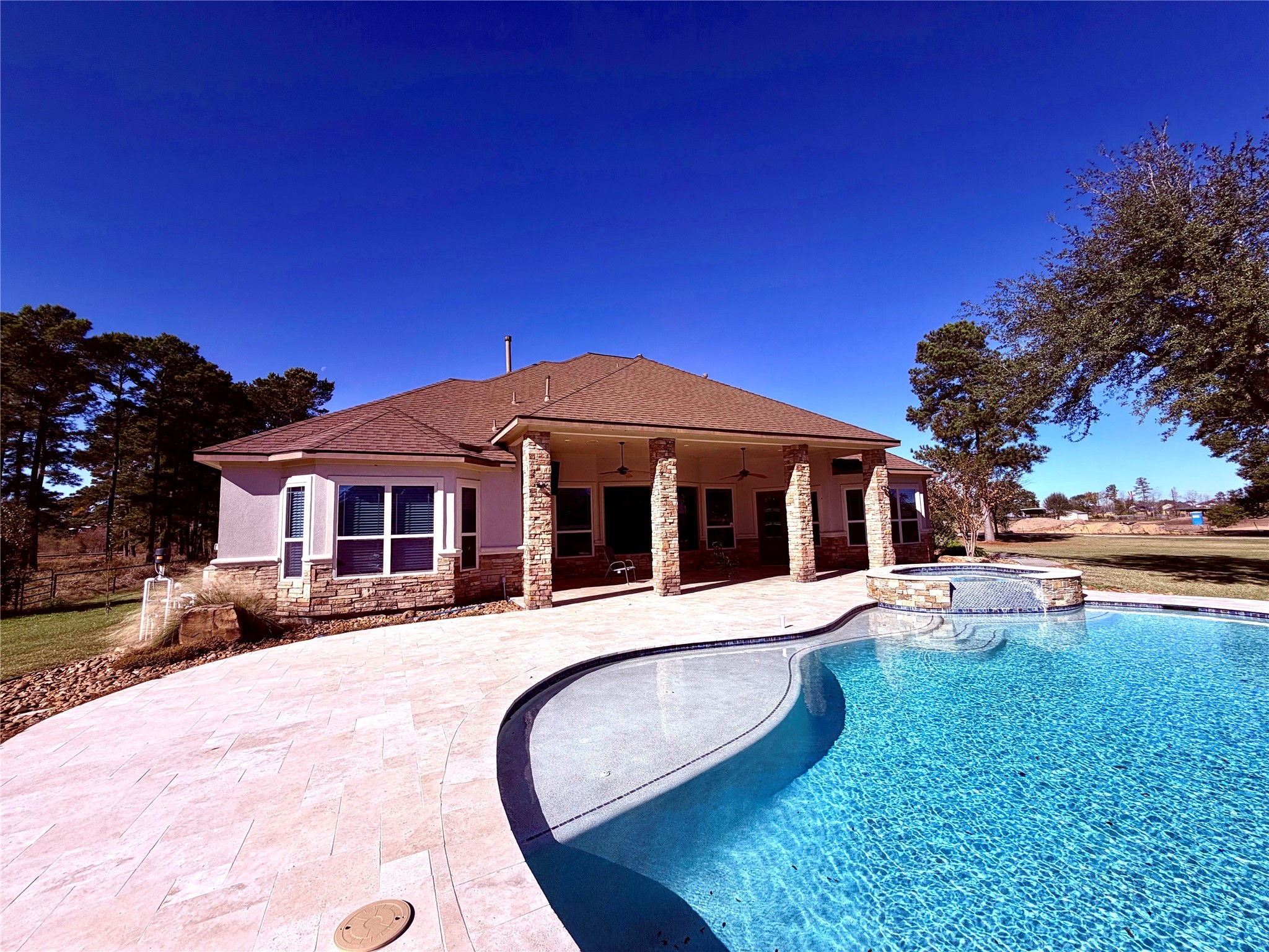 1631 S Persimmon Street Tomball TX 77375