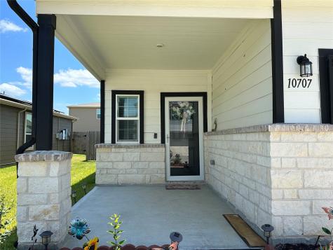 10707 Forbes Brook Drive Houston TX 77075