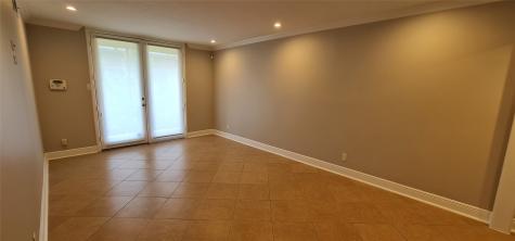3300 Yorktown Street 19 Houston TX 77056