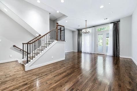 4235 Feagan Street Houston TX 77007