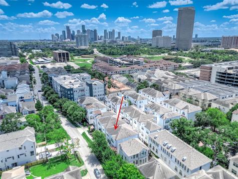 4235 Feagan Street Houston TX 77007